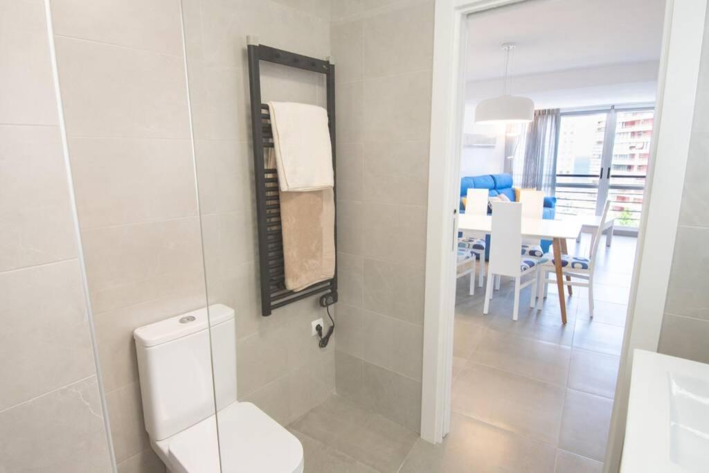 Apartamento Entero A 1 Minuto De La Playa Бенидорм Екстериор снимка